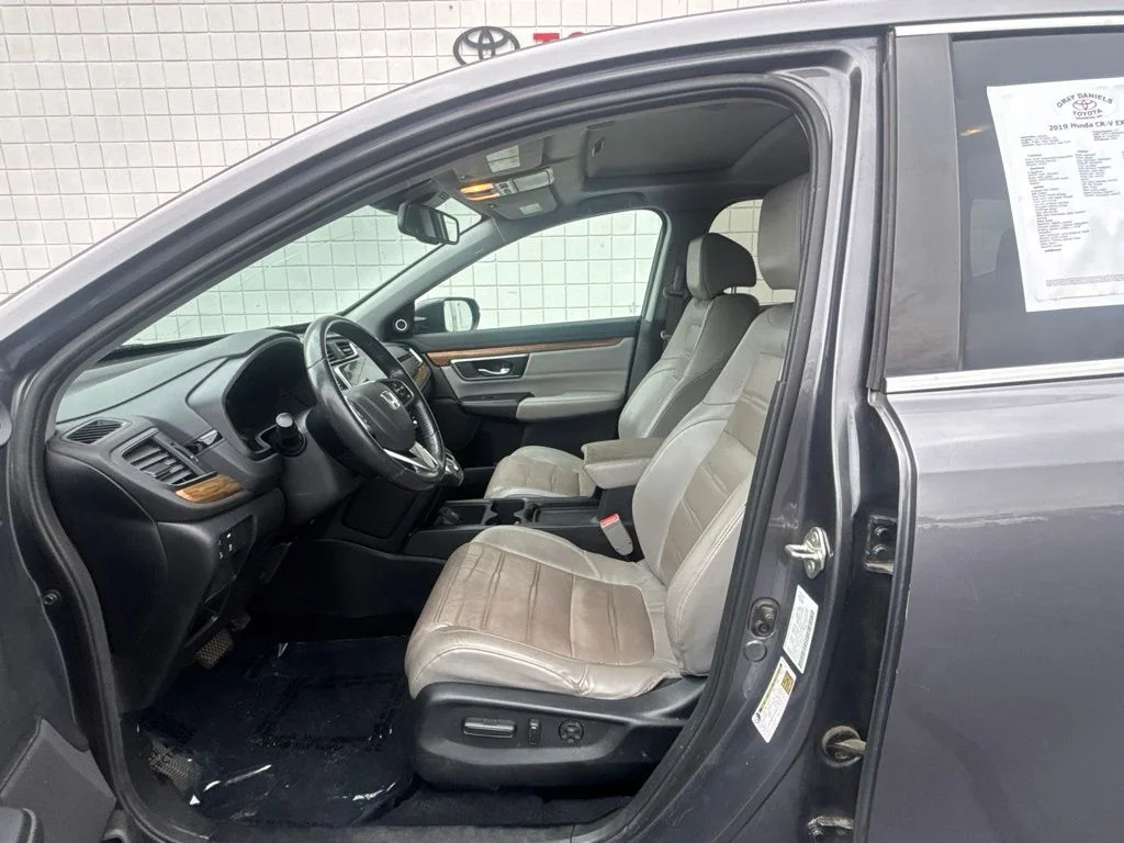 Used 2019  Honda EX-L image 3