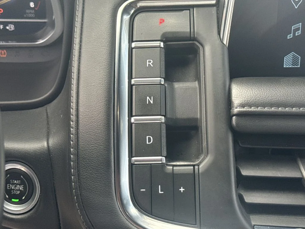 Used 2023 Black Chevrolet LT image 34