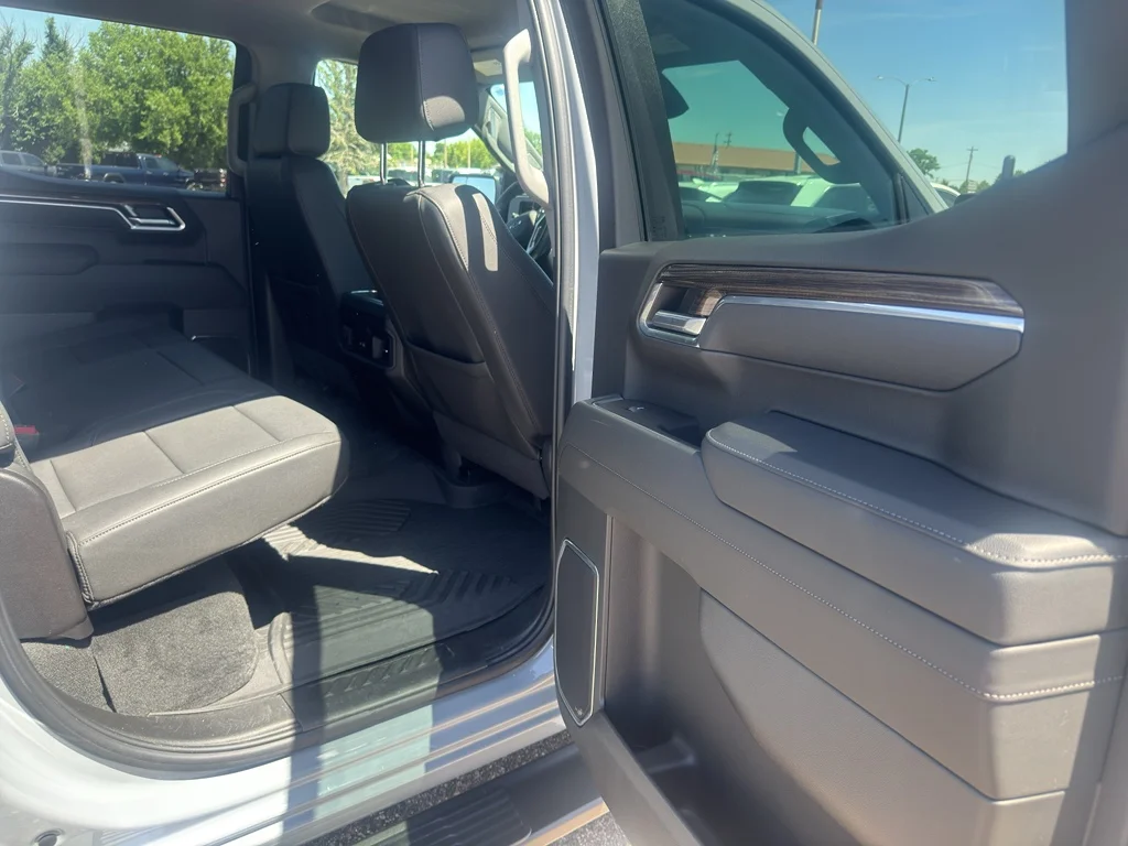 Used 2024 Slate Gray Metallic Chevrolet RST image 18