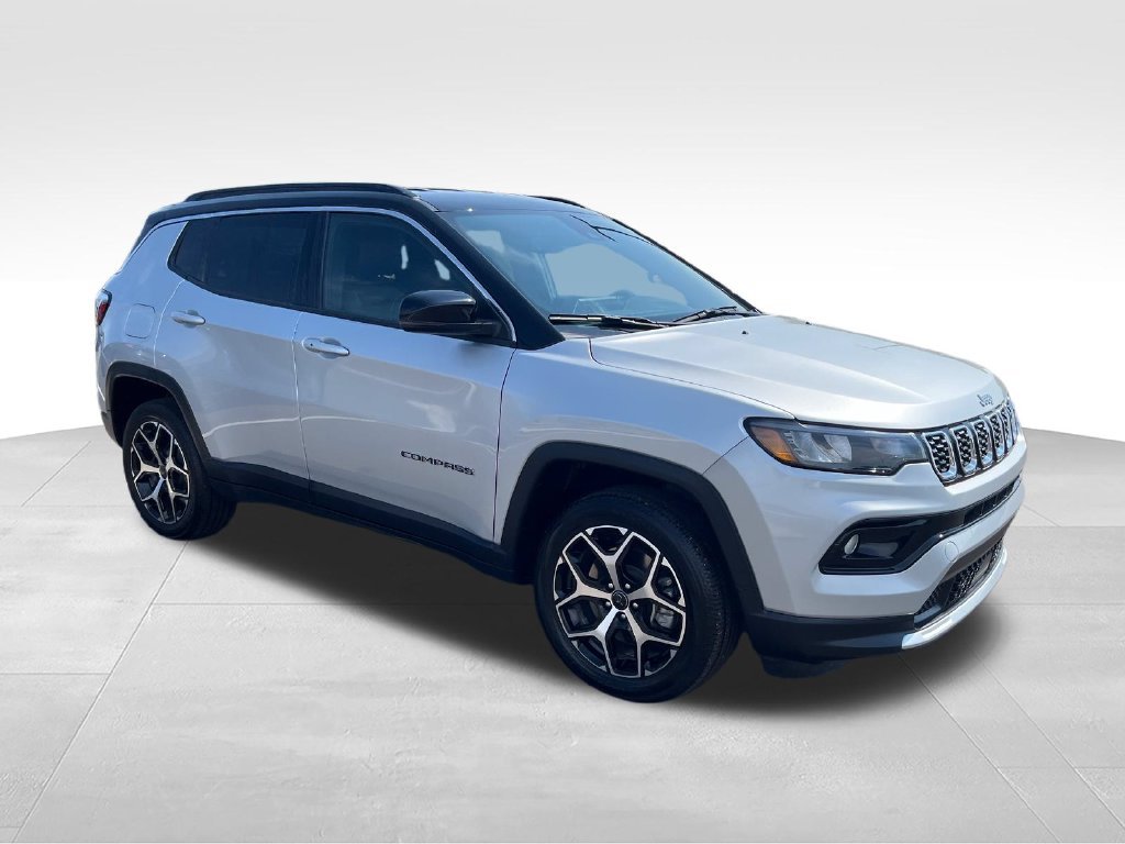 Used 2025 Silver Jeep Limited image 7