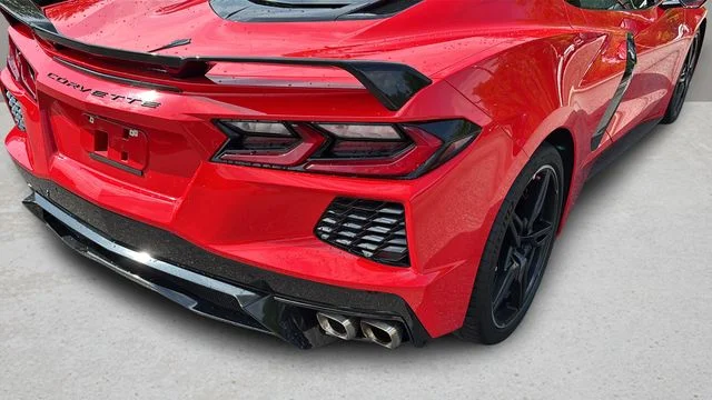 Used 2022 Red Chevrolet Stingray image 39