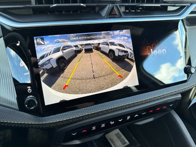 New 2026 White Jeep  image 18