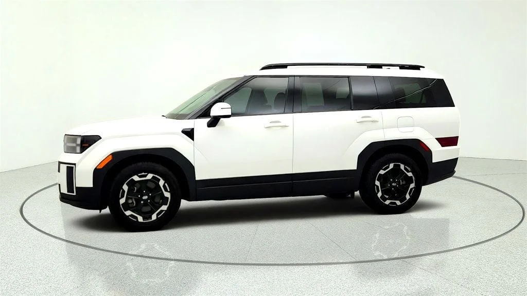 Used 2025 Serenity White Hyundai SEL FWD image 8