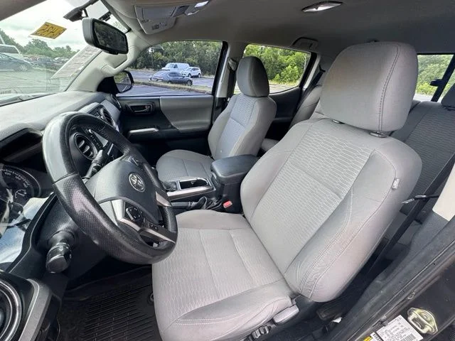 Used 2017 Gray Toyota SR5 image 13