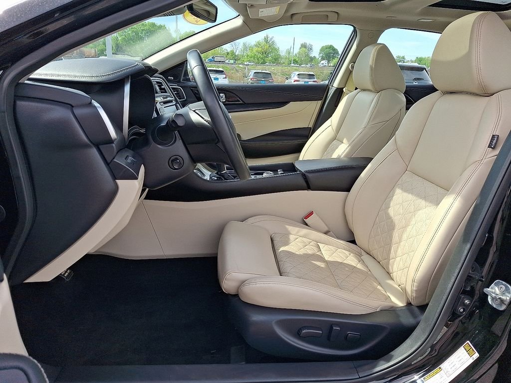 2023 Nissan Maxima Platinum - Photo 14