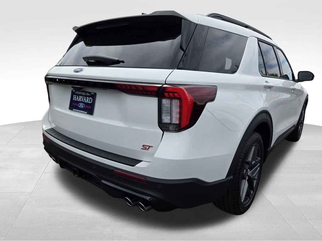 New 2026 Star White Metallic Tri-Coat Ford ST image 3