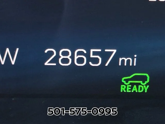 Used 2024 Green Cadillac Luxury image 32
