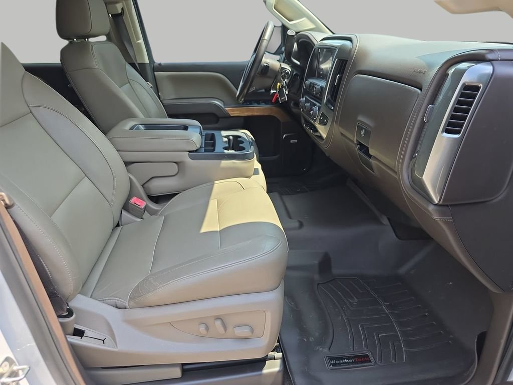 Used 2018 White Chevrolet LTZ image 8