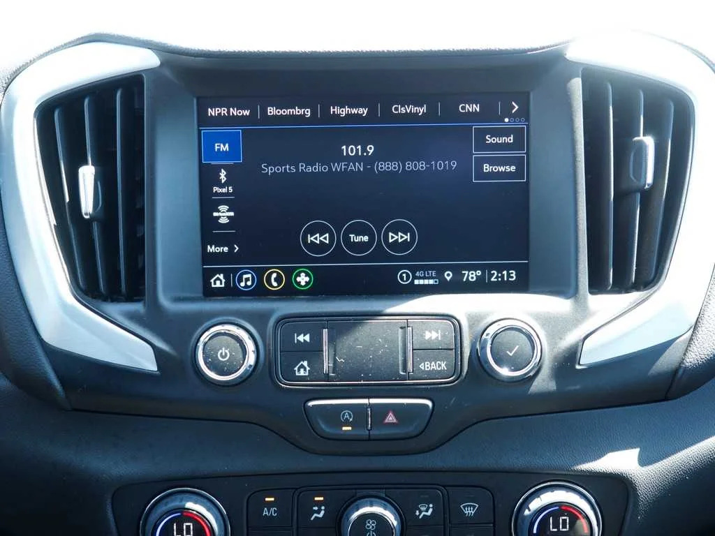 2023 GMC Terrain SLT - Photo 29