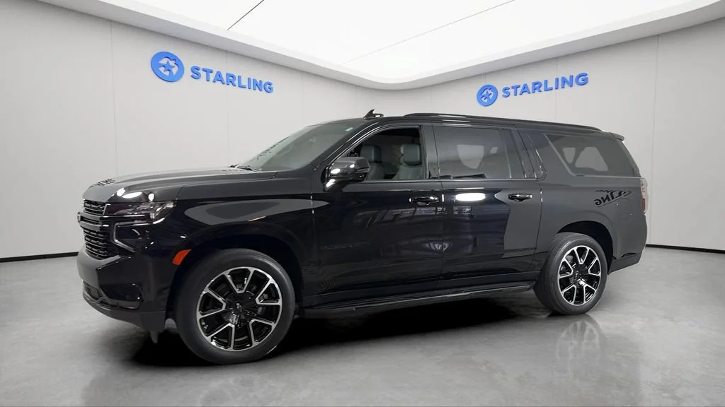 Used 2023 Black Chevrolet RST image 3