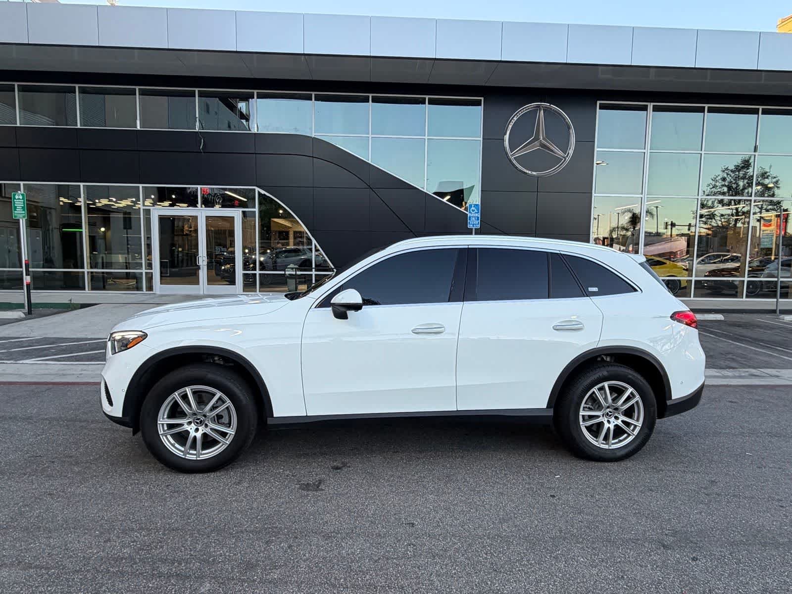 Certified Used 2023 Polar White Mercedes-Benz GLC 300 image 2