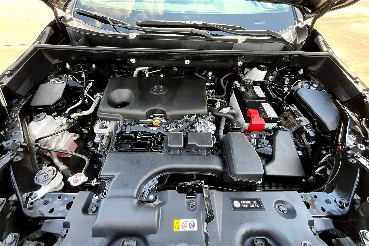 Used 2024 Midnight Black Metallic Toyota XLE Premium image 32