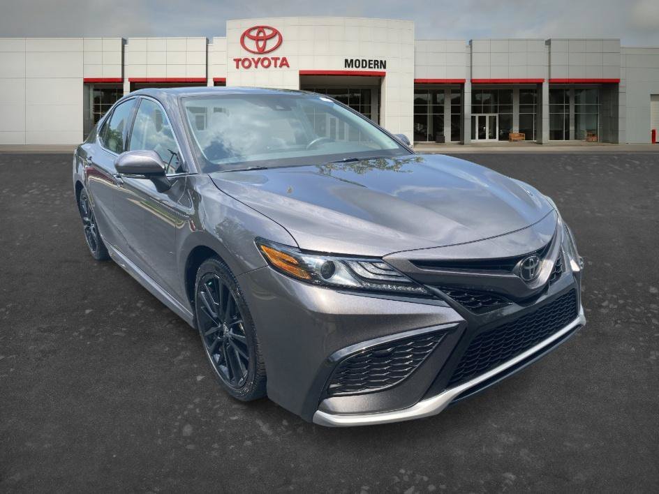 Used 2022 Predawn Gray Mica Toyota XSE image 3