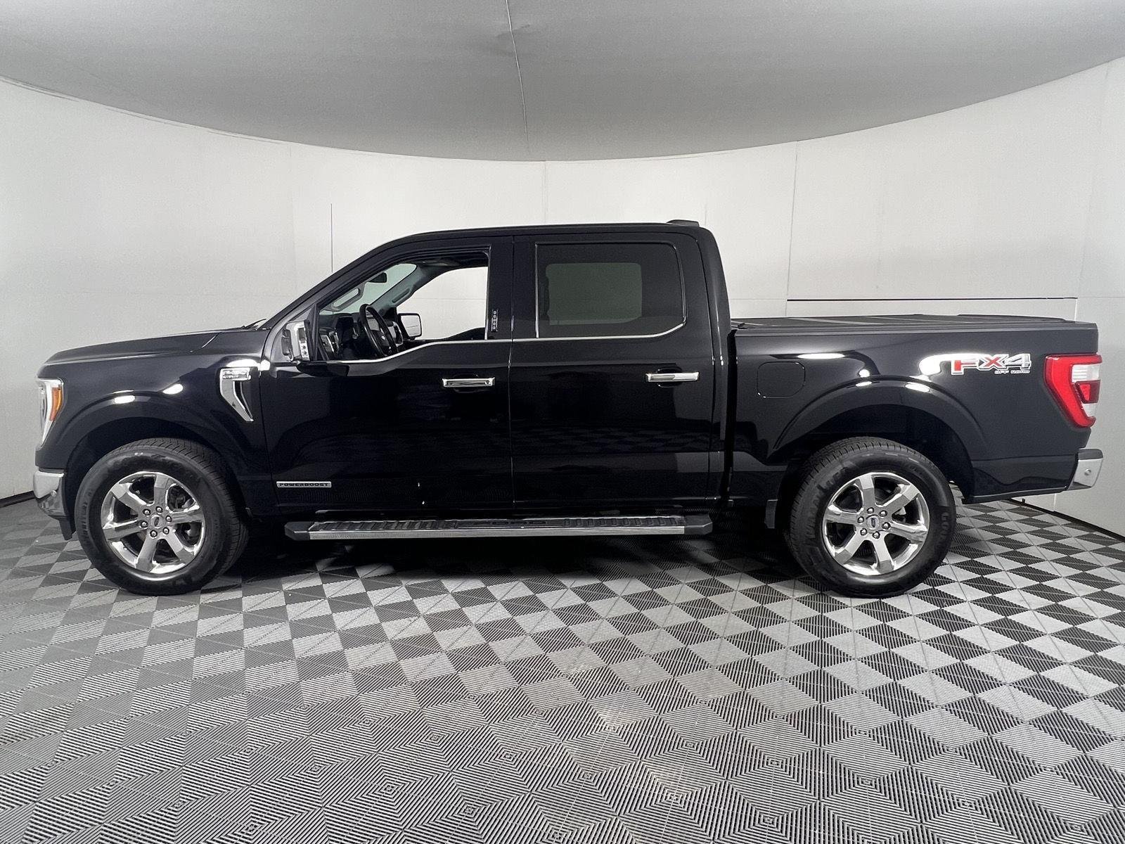 Used 2021 Agate Black Ford LARIAT image 8