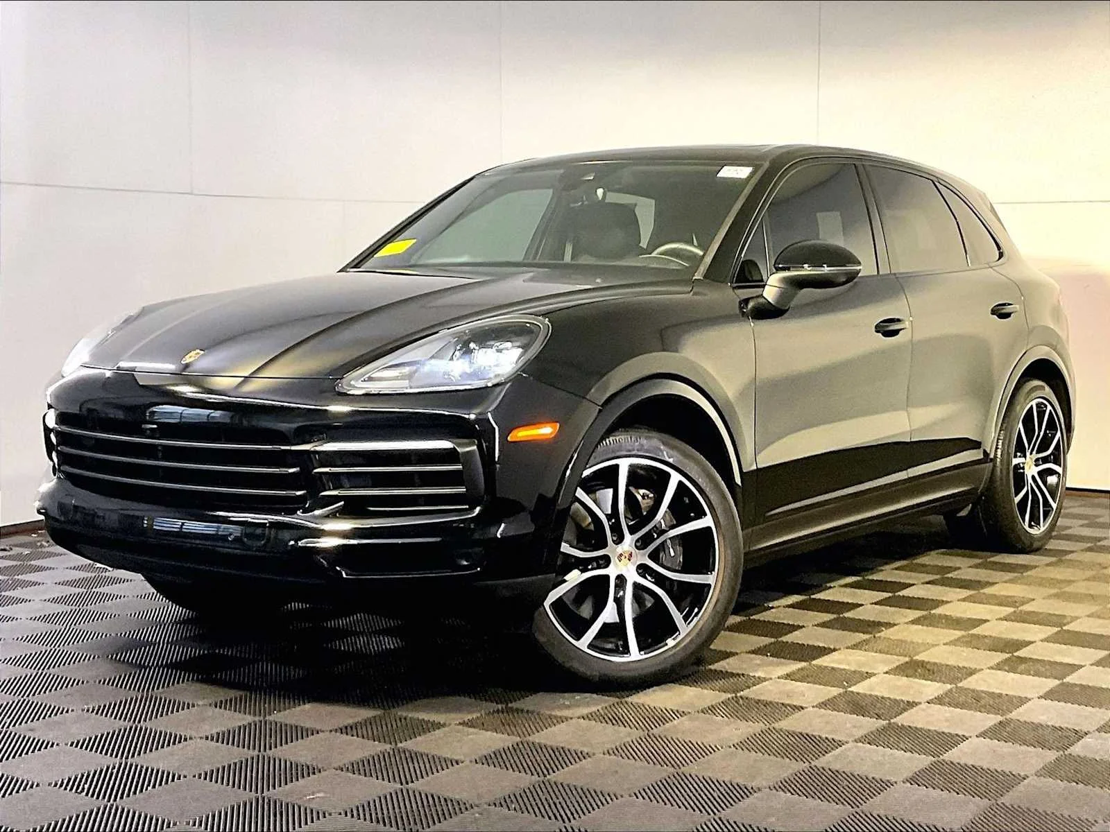 Certified Pre-Owned 2023 Porsche Cayenne Platinum Edition