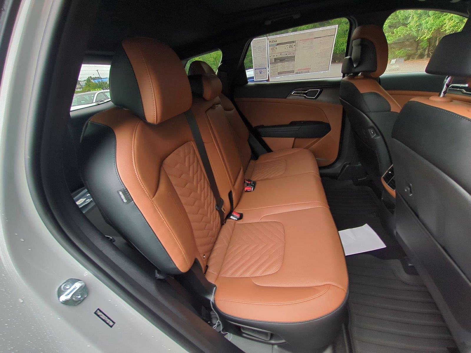 New 2027 WOLF GRAY KIA  image 34