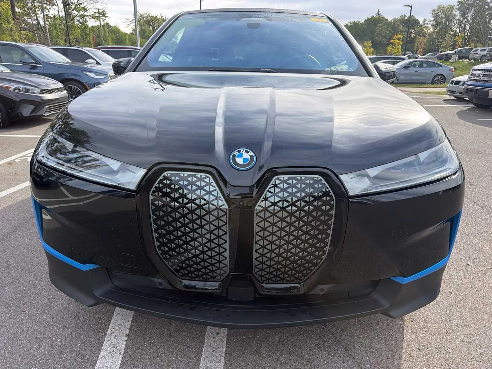 Certified Used 2024 Black Sapphire Metallic BMW xDrive50 image 12