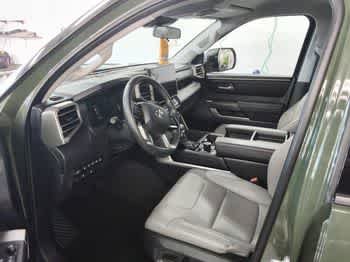 Used 2023 Green Toyota  image 5