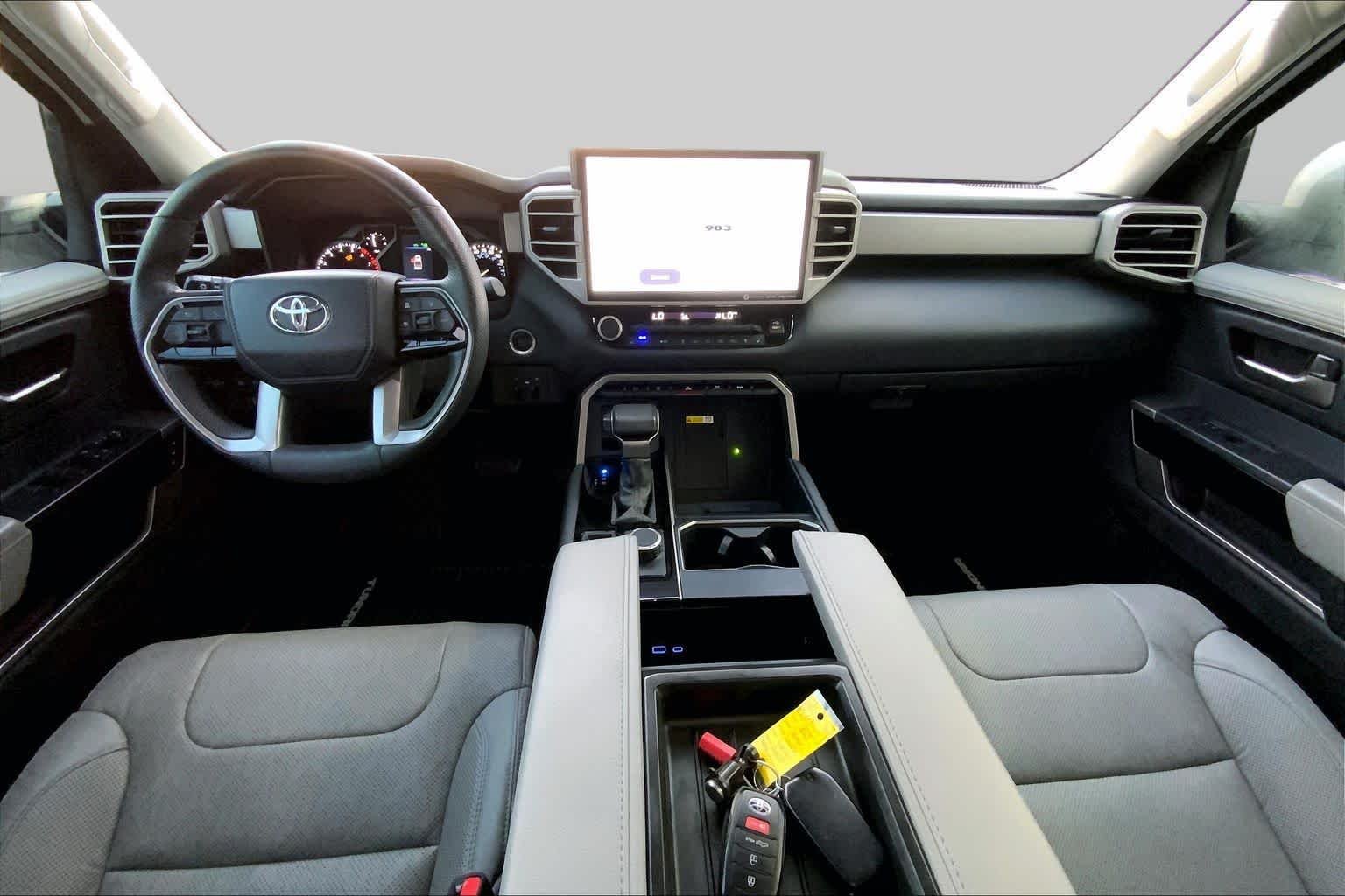 Used 2023 Ice Cap Toyota Limited image 15