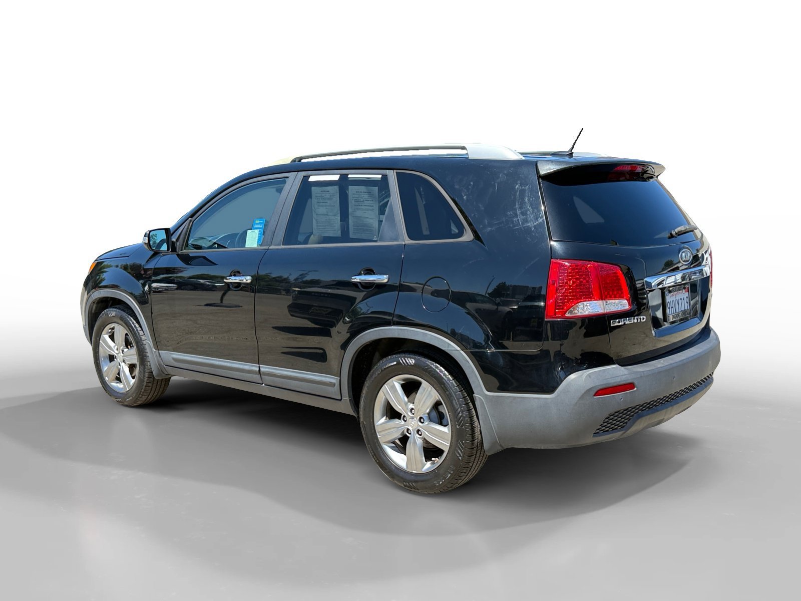 Used 2013 Ebony Black Kia EX image 3