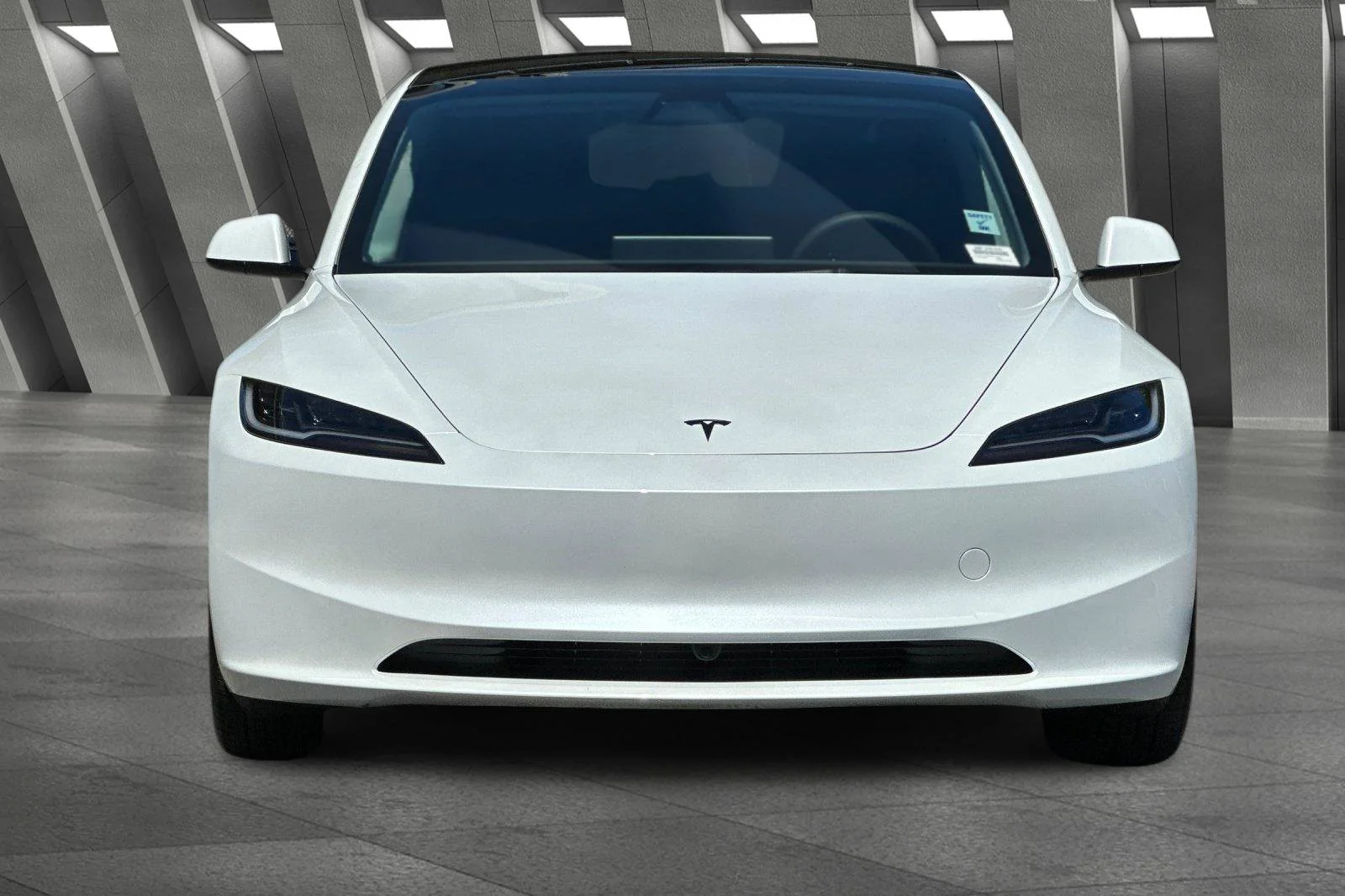 Used 2025 White Tesla Standard image 14
