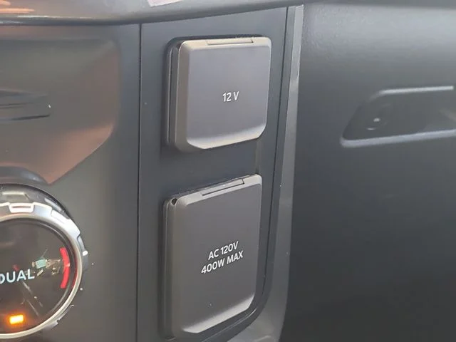 Used 2023 Black Ford XLT image 26