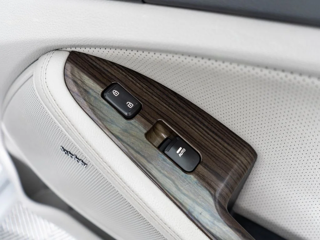 2012 Kia Optima EX - Photo 9