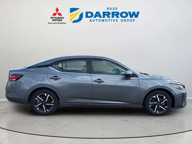 Used 2024 Gray Nissan SV image 6