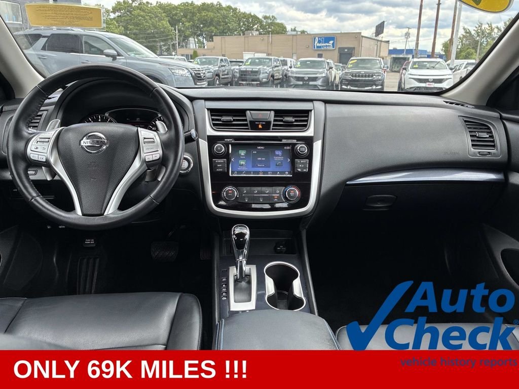 Used 2018 Gray Nissan 2.5 SR image 18