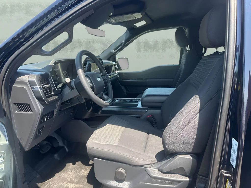 Used 2023 Blue Ford XL image 9