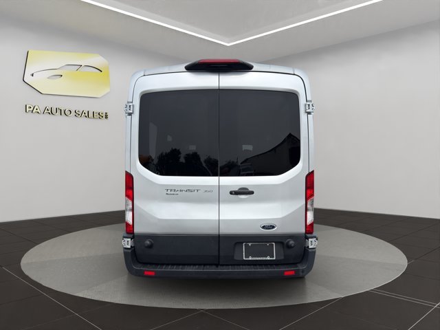 Used 2022 White Ford XLT image 6