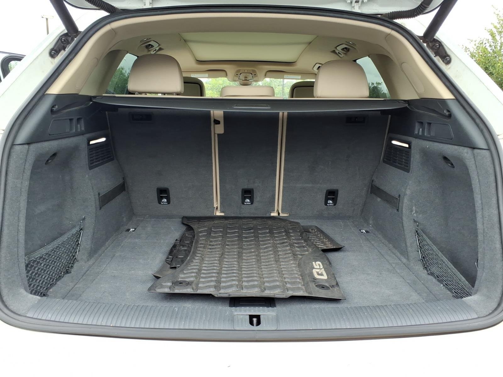 Used 2018 Ibis White Audi Premium Plus image 28