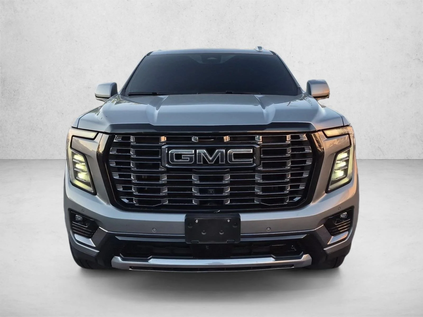 Used 2025 Sterling GMC Denali Ultimate image 2