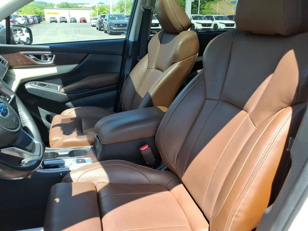 Used 2019 White Subaru Touring image 10