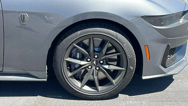 2025 Ford Mustang Dark Horse - Photo 27