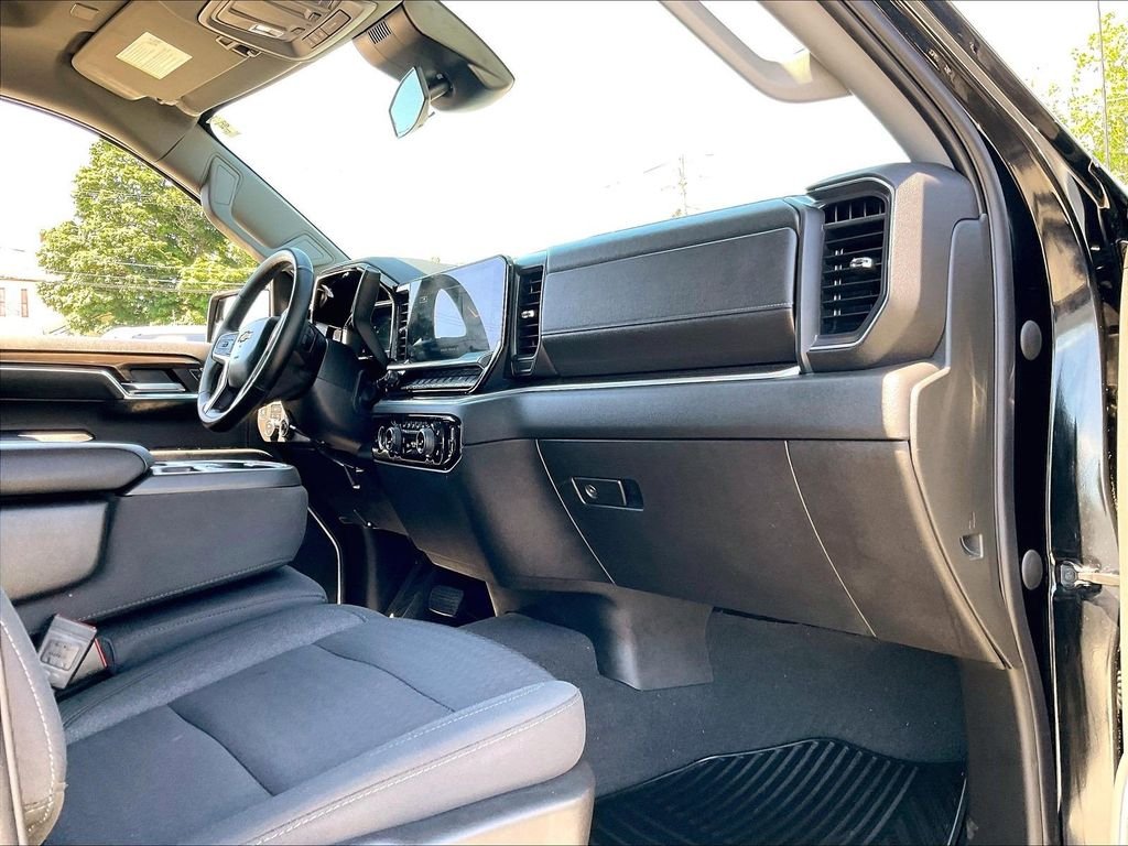 Used 2023 Black Chevrolet LT image 14