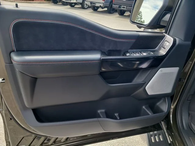 Used 2025 Green Ford Raptor image 16