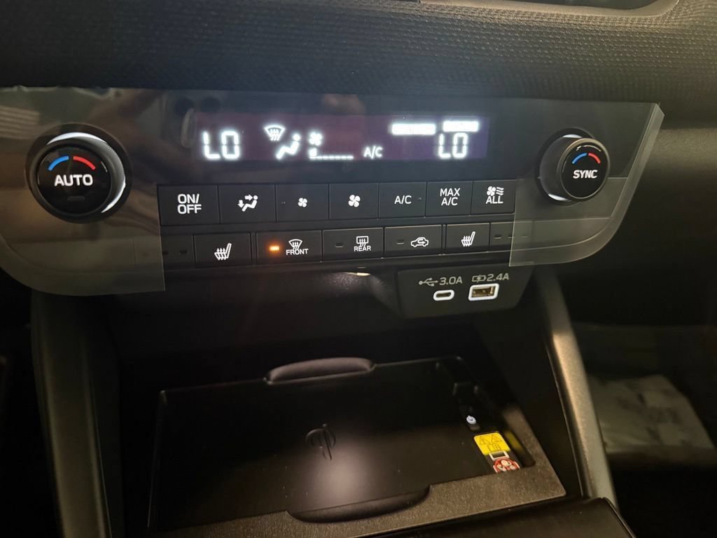 New 2026 CRYSTAL WHITE PEARL Subaru Premium image 15