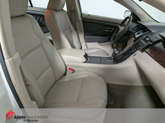Used 2010 White Ford SEL image 39