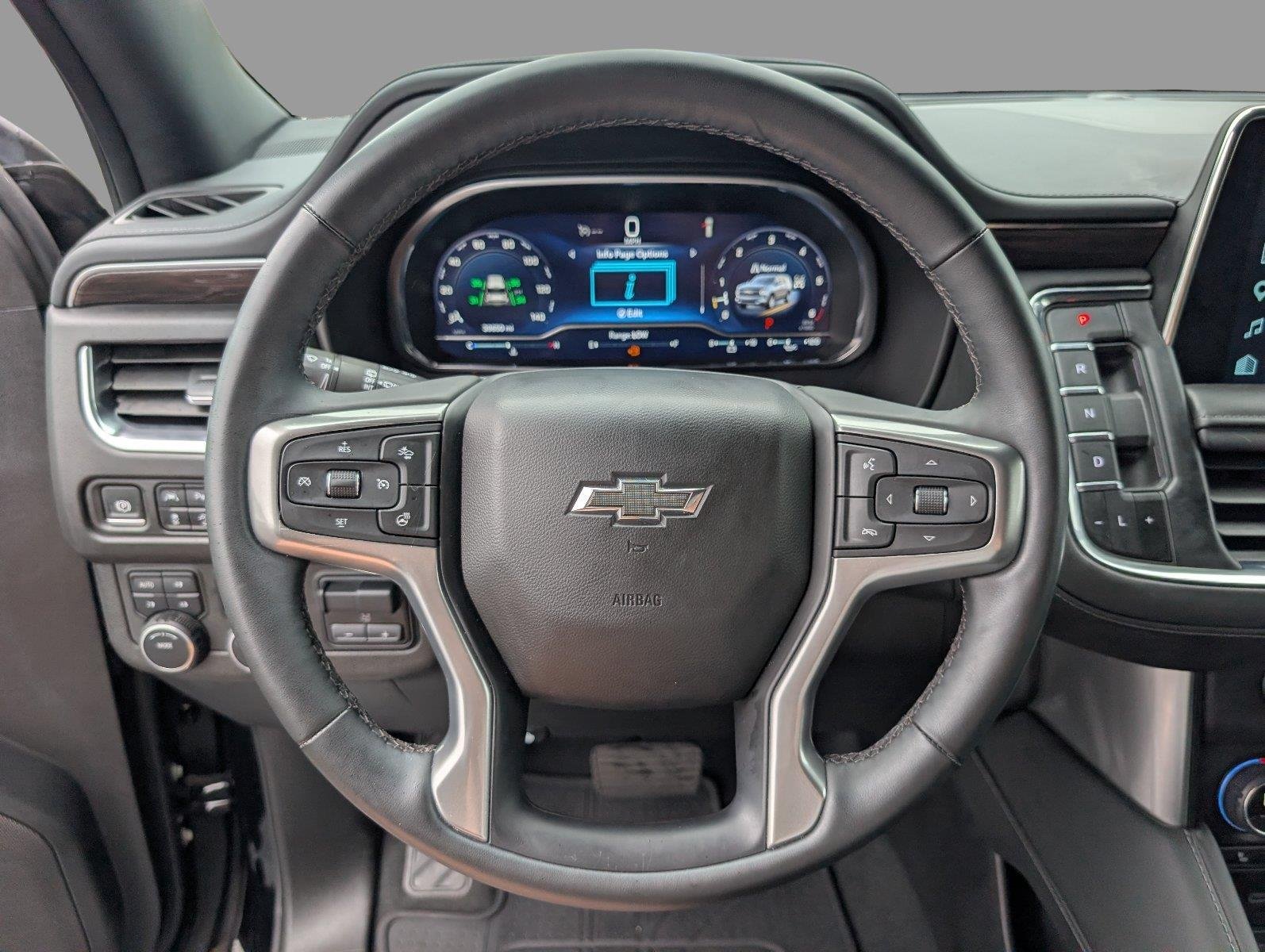 Used 2024 Black Chevrolet Z71 image 28