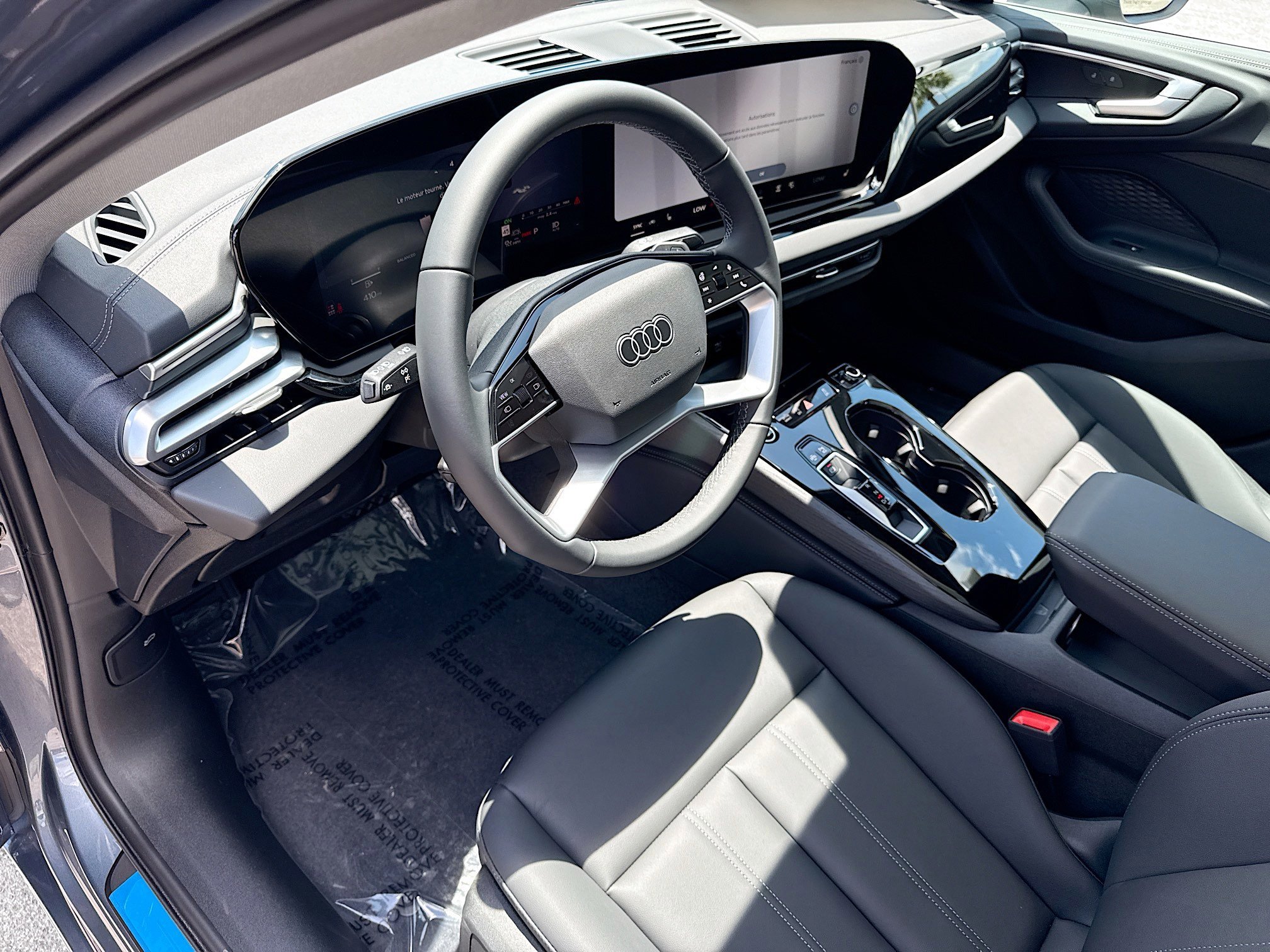 New 2026 Horizon Blue Metallic Audi Premium image 25