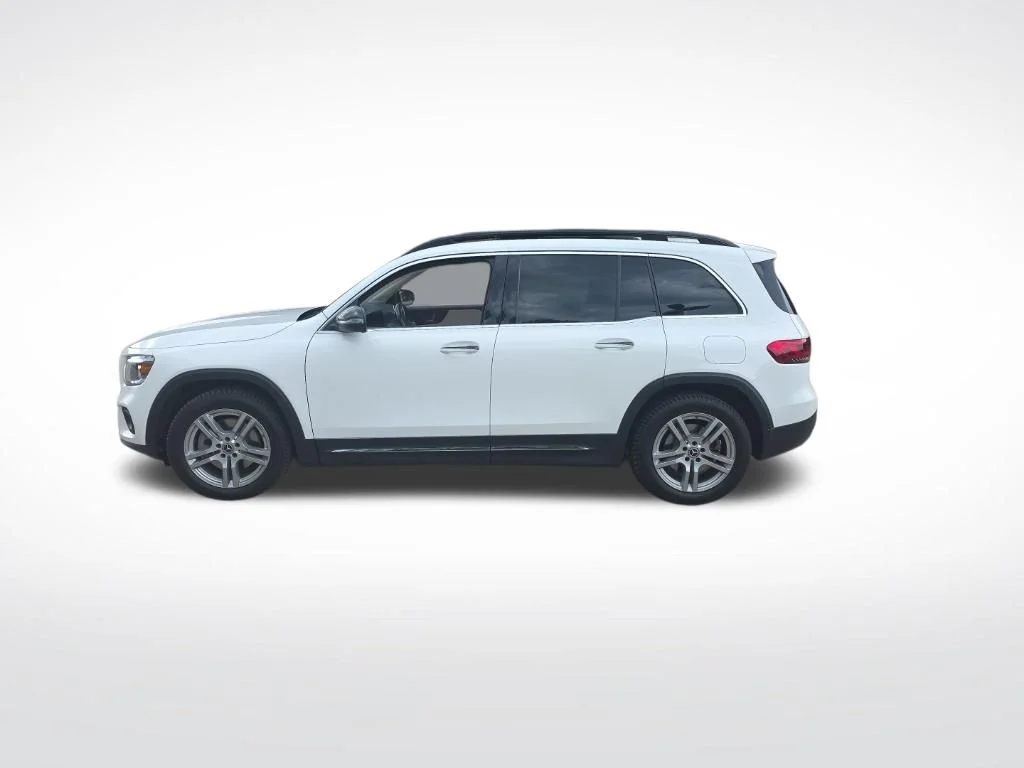 Certified Used 2022 White Mercedes-Benz GLB 250 image 7