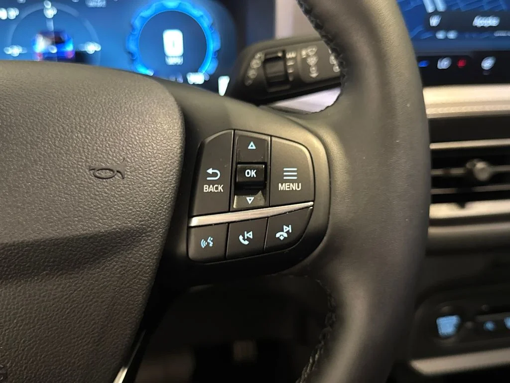 Certified Used 2025 Gray Ford Outer Banks image 21