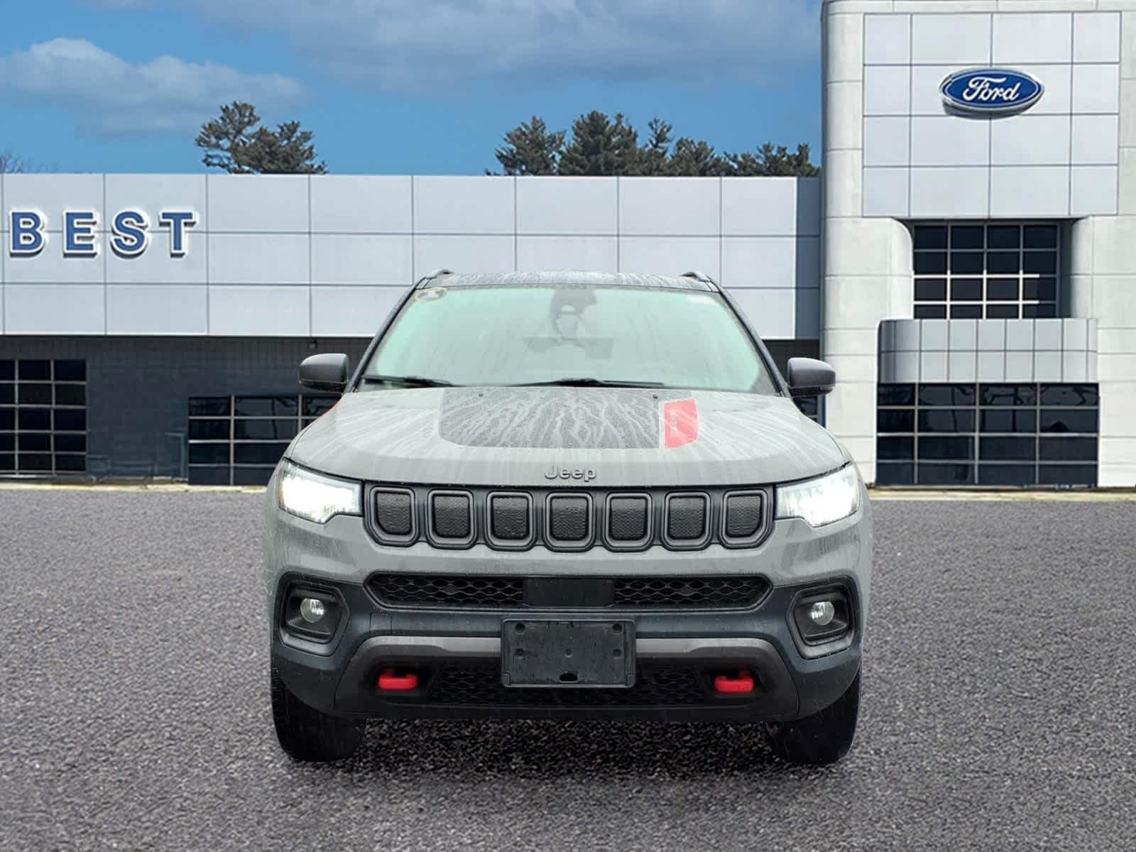 Used 2022 Sting-Gray Clearcoat Jeep Trailhawk image 10