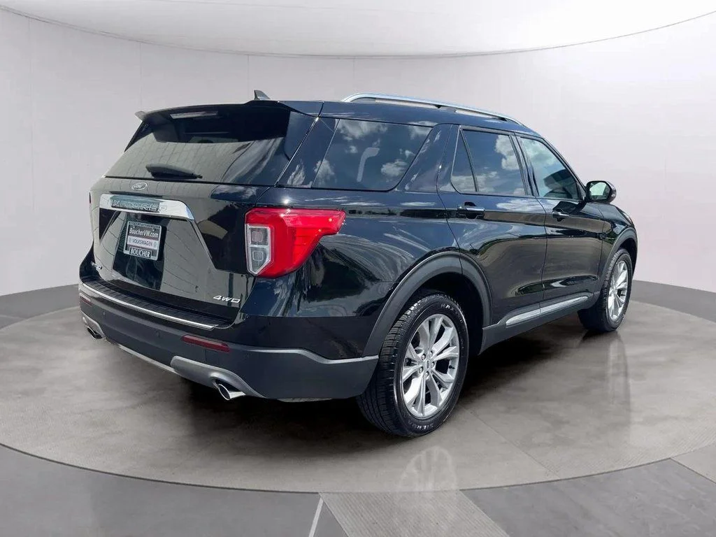 Used 2023 Agate Black Metallic Ford Limited image 5
