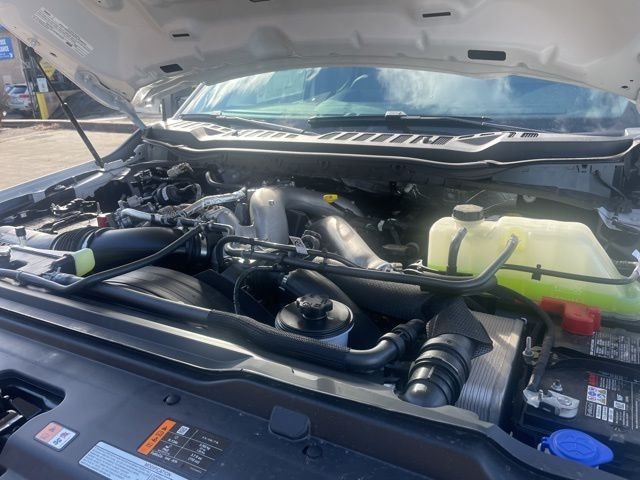 2024 Ford F-450 Super Duty Chassis Cab XL - Photo 11