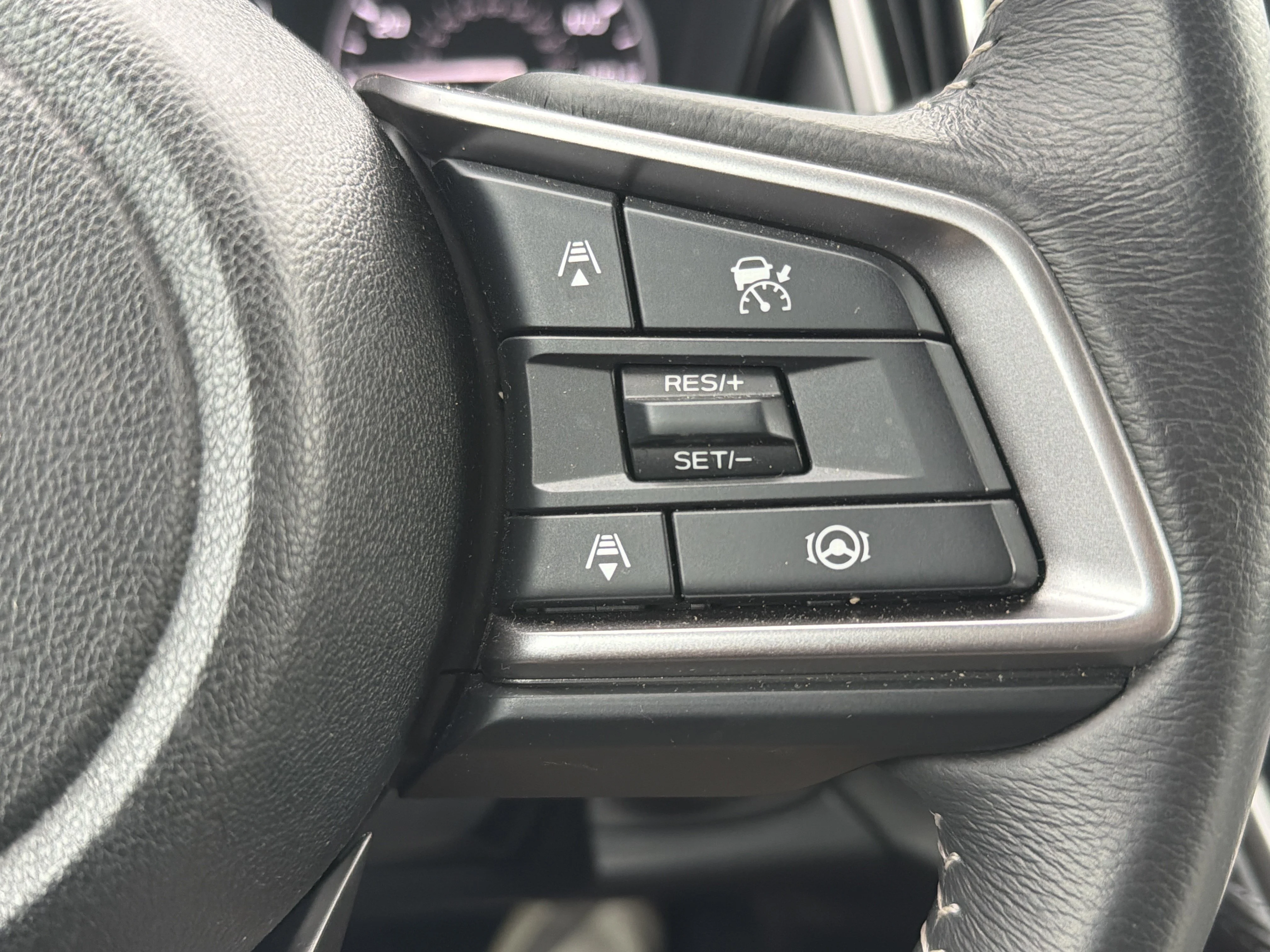 Certified Used 2025 Ice Silver Metallic Subaru Premium image 14