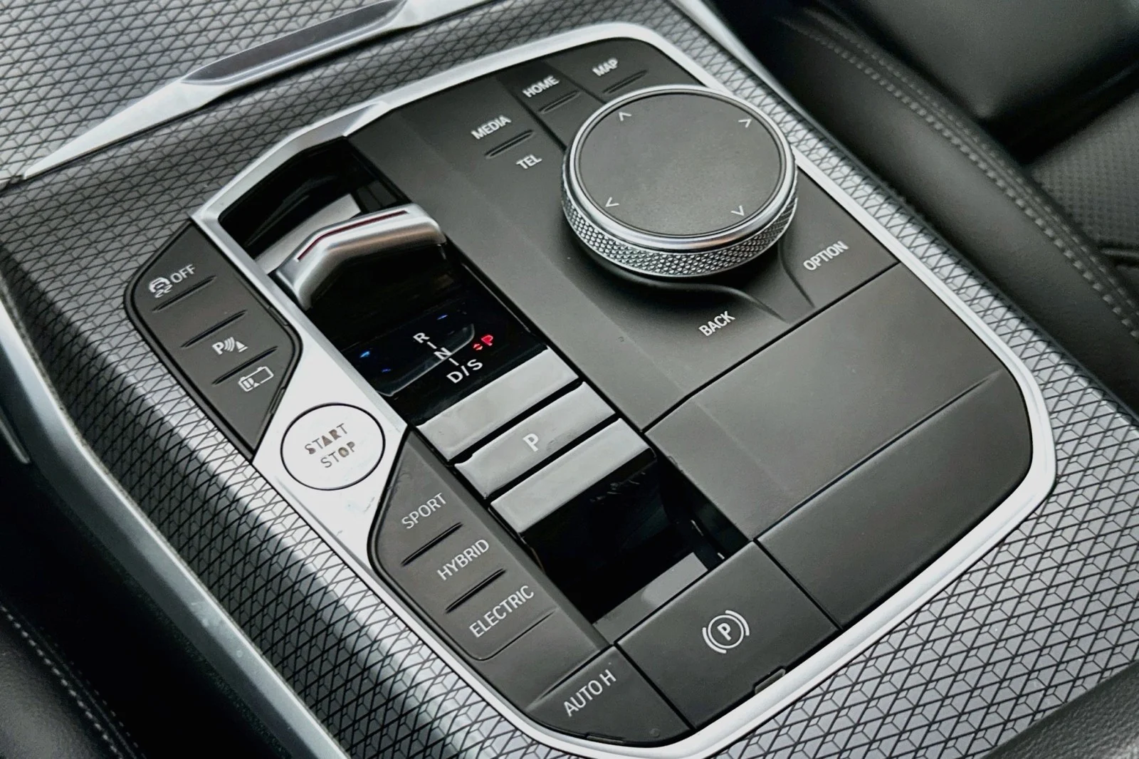 Used 2023 Brooklyn Grey Metallic BMW 330e image 7