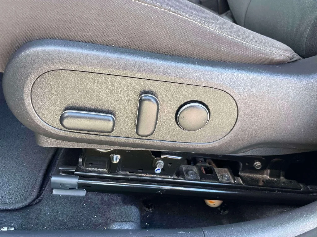 Certified Used 2025 Gray Hyundai SEL image 18