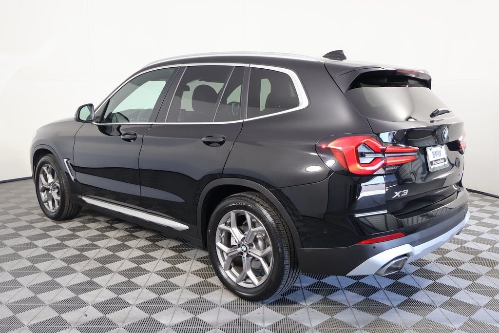 Used 2023 Black BMW sDrive30i image 6